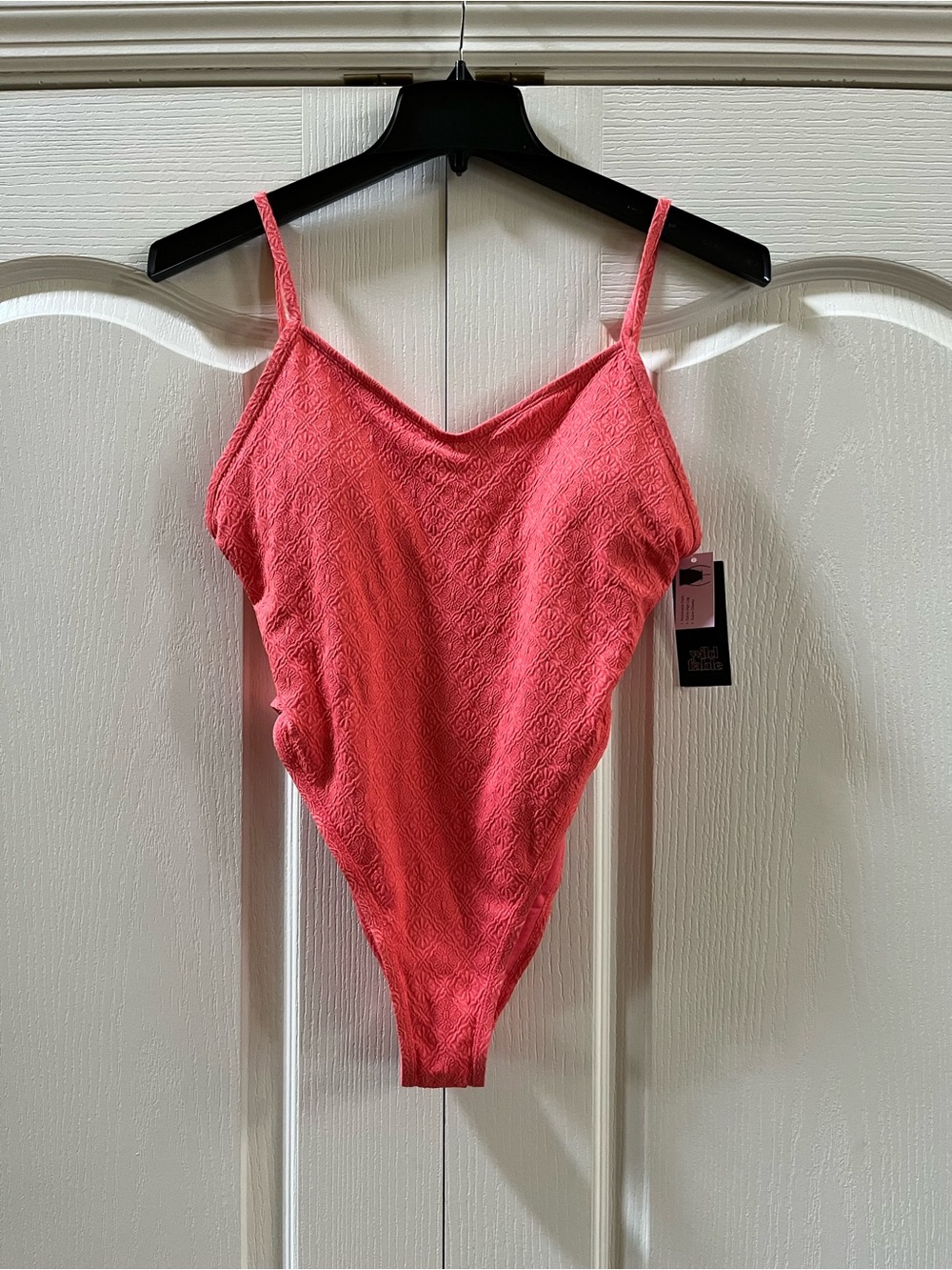 NWT Wild Fable Pink/Coral 1-Piece Swimsuit Size Medium